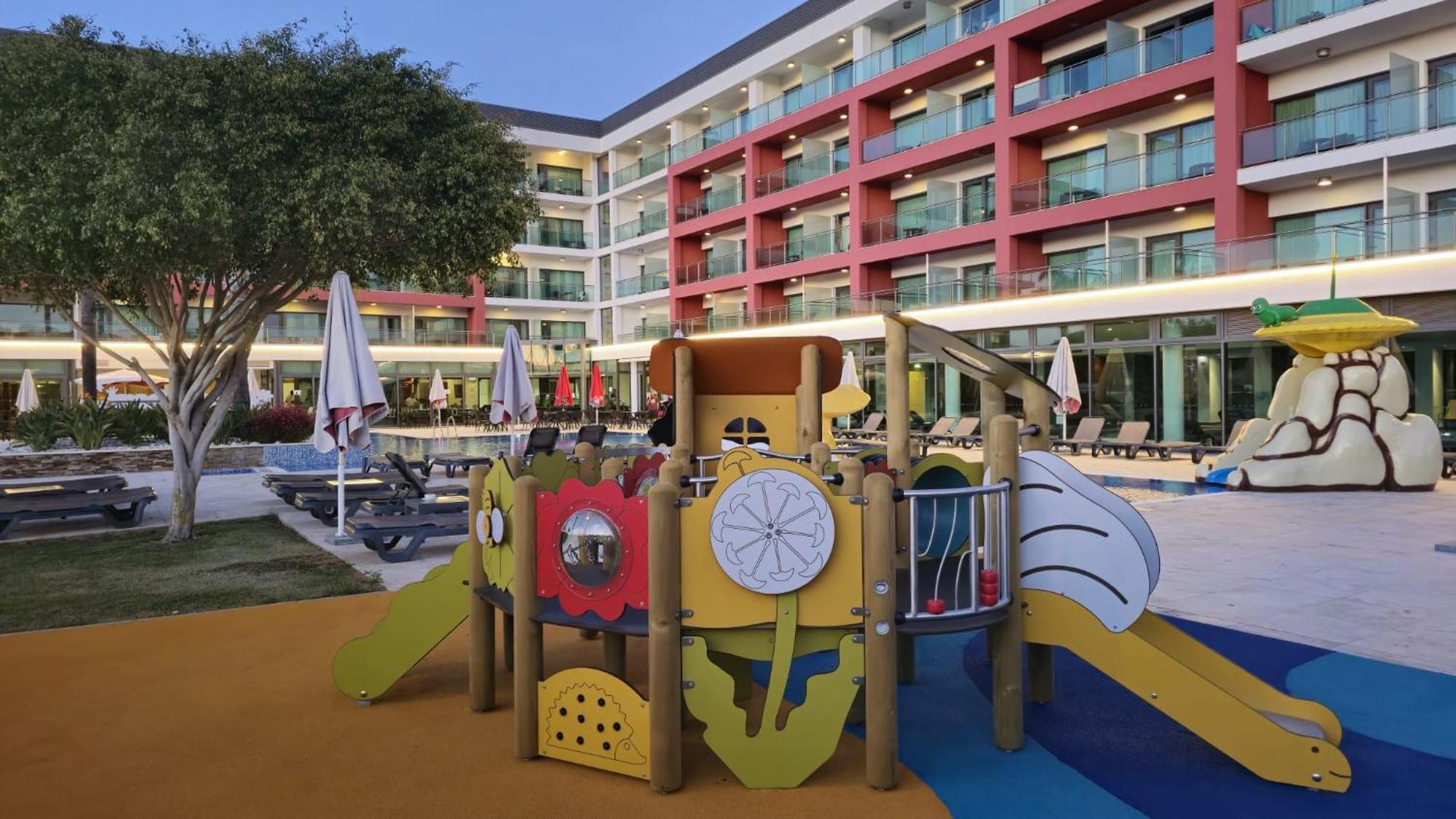 Aquashow Park Hotel Quarteira Luaran gambar